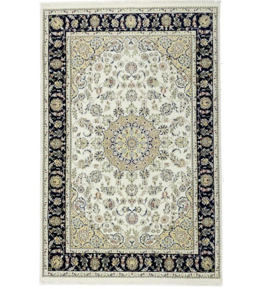 Cream Floral 6X9 Indo-Nain Oriental Rug