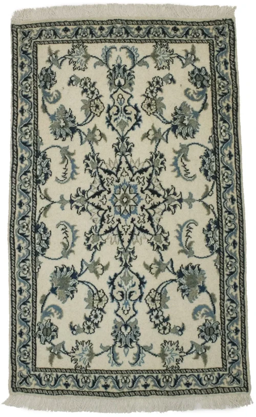 Cream Floral Classic 2'5X4'3 Nain Persian Rug