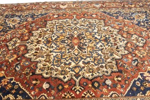Vintage Rusty Red Floral 10'6X13 Bakhtiari Persian Rug
