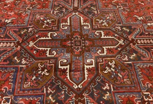 Vintage Red Geometric 8'6X11 Heriz Persian Rug