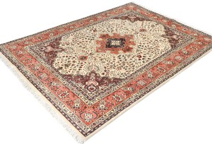 Vintage Cream Traditional 5X7 Tabriz Persian Rug