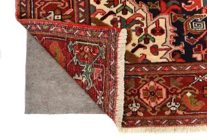 Vintage Traditional Geometric 7X10 Heriz Persian Rug