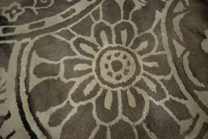 Brownish Gray Floral 5X8 Hand-Tufted Modern Rug