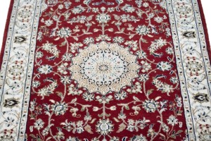 Red Floral 3X5 Indo-Nain Oriental Rug