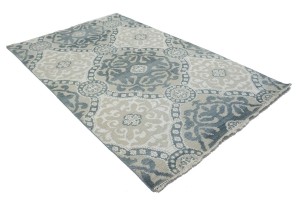 Muted Geometric 5X8 Modern Oriental Rug