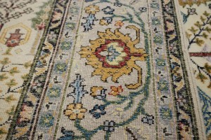 Cream/Ivory Floral 8X10 Oriental Modern Rug