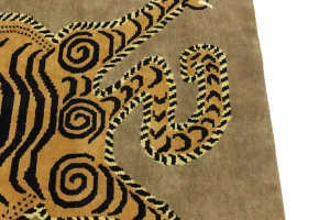 Tiger Khaki Tribal Pictorial 6X6 Fine Nepali Oriental Square Rug