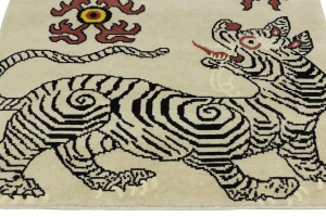Tiger Beige Tribal 4X6 Fine Nepali Oriental Rug