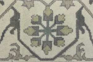Cream Floral Square 8X8 Oushak Oriental Square Rug