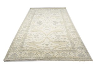 Cream Floral 8X16 Oushak Oriental Rug