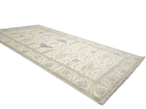 Cream Floral 8X16 Oushak Oriental Rug