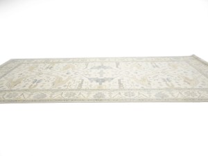 Cream Floral 8X16 Oushak Oriental Rug