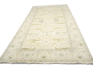Cream Floral 9X18 Oushak Oriental Rug