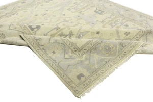 Cream Floral Traditional 8X10 Oushak Oriental Rug