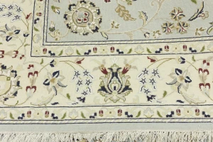 Light Blue Traditional 6X8 Indo-Nain Oriental Rug