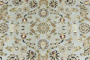 Light Blue Traditional 6X8 Indo-Nain Oriental Rug
