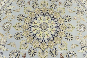 Light Blue Floral 6X6 Indo-Nain Oriental Round Rug