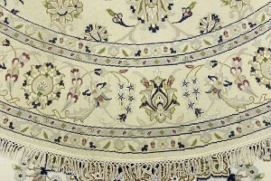 Cream Floral 6X6 Indo-Nain Round Oriental Rug