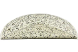 Cream Floral 7X7 Indo-Nain Oriental Round Rug
