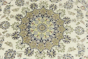 Cream Floral 7X7 Indo-Nain Oriental Round Rug