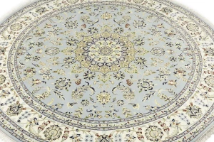 Light Blue-gray Floral 8X8 Indo-Nain Oriental Round Rug