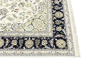 Cream Floral 8X10 Indo-Nain Oriental Rug