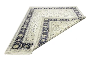 Cream Floral 8X10 Indo-Nain Oriental Rug