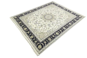 Cream Floral 8X10 Indo-Nain Oriental Rug