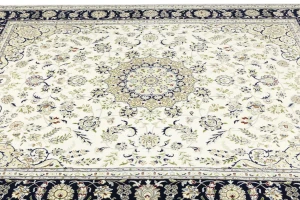 Cream Floral 8X10 Indo-Nain Oriental Rug