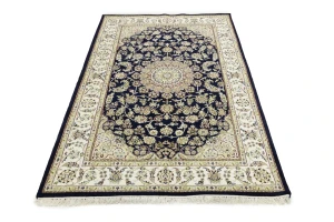 Dark Navy Floral 5X7 Indo-Nain Oriental Rug