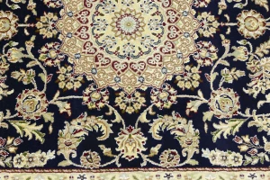 Dark Navy Floral 5X7 Indo-Nain Oriental Rug
