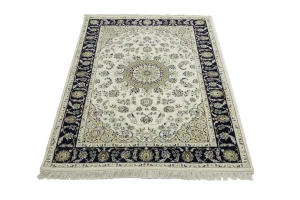 Cream Floral 4X6 Indo-Nain Oriental Rug