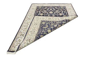 Dark Navy Floral 6X9 Indo-Nain Oriental Rug