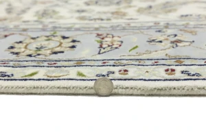 Cream Floral 6'5X10 Indo-Nain Oriental Rug