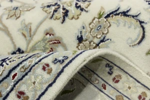 Cream Floral 6'5X10 Indo-Nain Oriental Rug