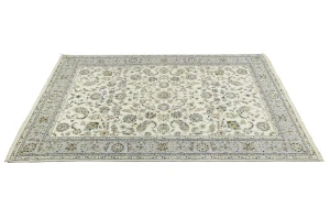 Cream Floral 6'5X10 Indo-Nain Oriental Rug