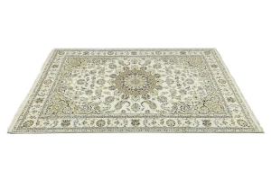 Cream Floral 6'7X10 Indo-Nain Oriental Rug