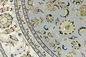 Light Blue-gray Floral 8X8 Indo-Nain Oriental Round Rug