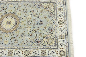 Light Blue Floral 3X8 Indo-Nain Oriental Runner Rug