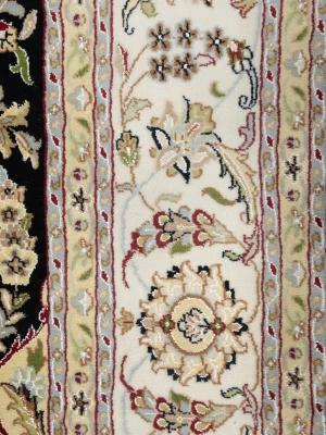 Black Floral 8X10 Indo-Nain Oriental Rug