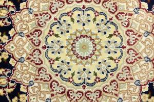Dark Navy Floral 5'6 X 7 Indo-Nain Oriental Rug