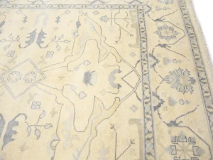 Muted Beige Floral Transitional 9X18 Oushak Oriental Rug