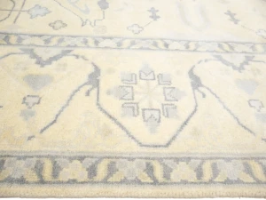 Muted Beige Floral Transitional 9X18 Oushak Oriental Rug