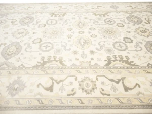 Muted Cream Floral Transitional 10X20 Oushak Oriental Rug