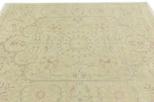 Muted Light Green Floral 8X8 Transitional Oriental Square Rug