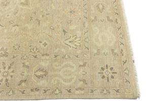 Muted Pinkish Beige Floral 8X8 Transitional Oriental Square Rug