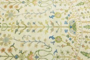 Ivory Floral 8x8 Traditional Chobi Oriental Round Rug