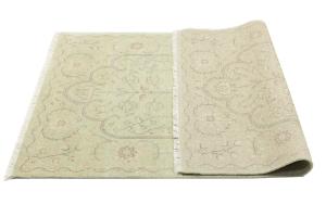 Muted Light Green Floral 4x6 Transitional Oriental Round Rug