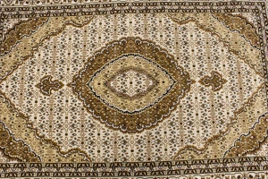 Ivory Floral Oriental Style 4X6 Machine-Made Rug