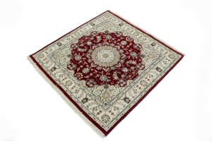 Red Floral 4X4 Indo-Nain Oriental Square Rug